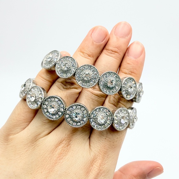 Set of 2 Silver Tone Stretch Bracelets Rhinestone Disc Statement - Picture 4 of 7